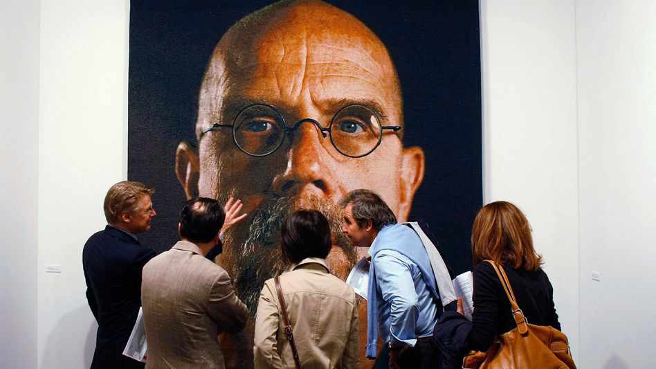 Obituary for the pioneer of photorealism Chuck Close